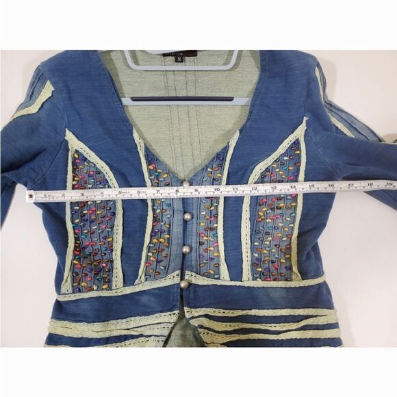 Freda Five Beaded Stretch Denim Boho Art to Wear Distressed Jacket - Picture 4 of 10